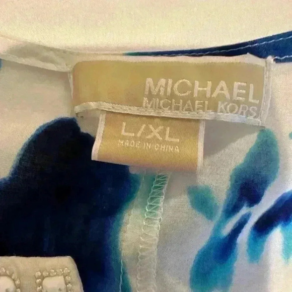 Michael Kors Beaded V-Neck White /Blue Blouse with draw string waist (L/XL) - Picture 13 of 16